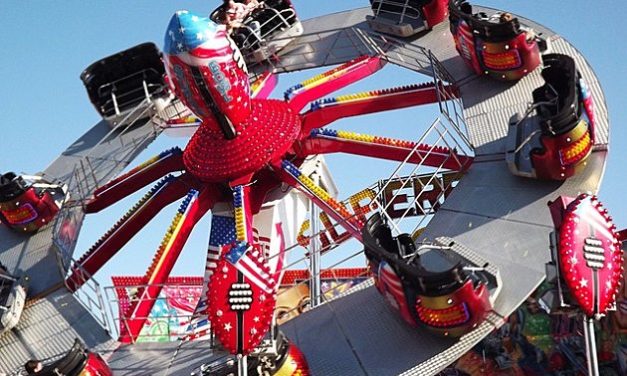Holiday in Dixie Carnival, Rides & Music Continue!